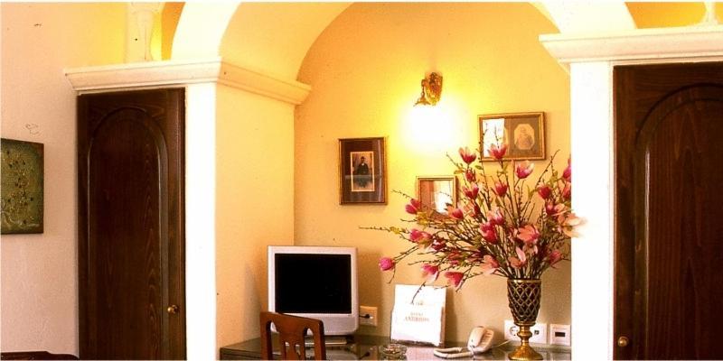 Antirides Hotel Naousa  Luaran gambar